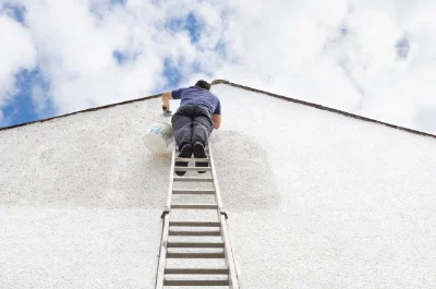 Peinture extérieure à Clamensane — façades et ravalement